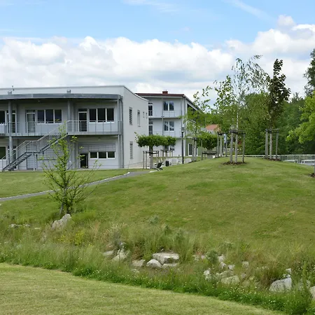 ホテル Aribo Erbendorf