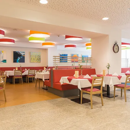 Hotel Aribo 4*