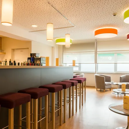 Ξενοδοχείο Aribo 4*